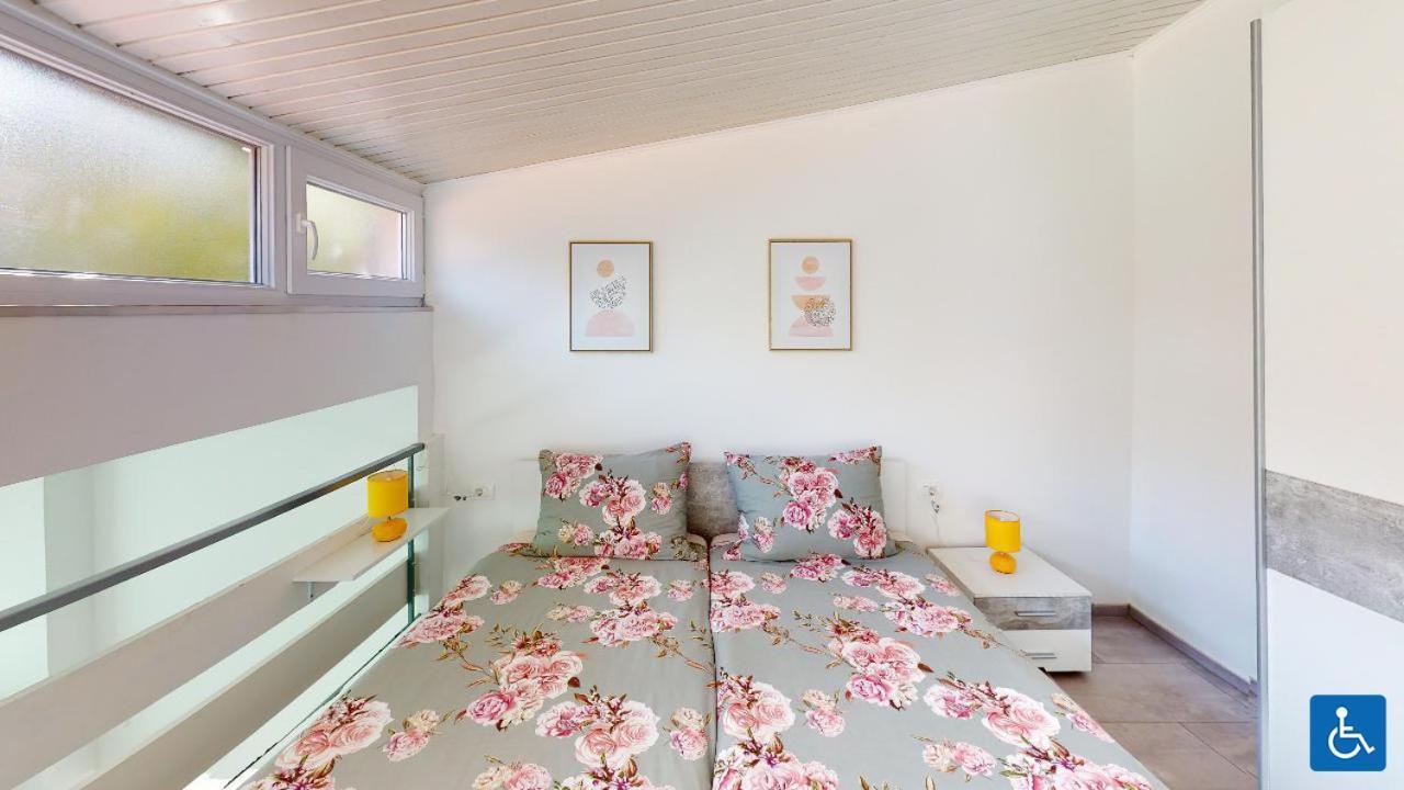Apartments Mare Πούλα Εξωτερικό φωτογραφία